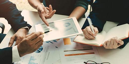 الاستشارات المالية والمحاسبية